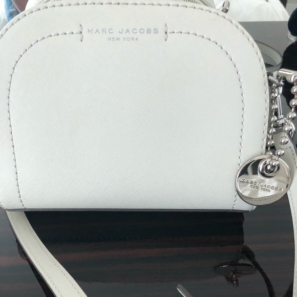 Marc Jacobs Handbags - MARC JACOBS handbag